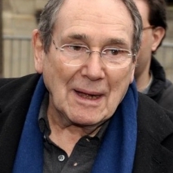 Robert Hossein